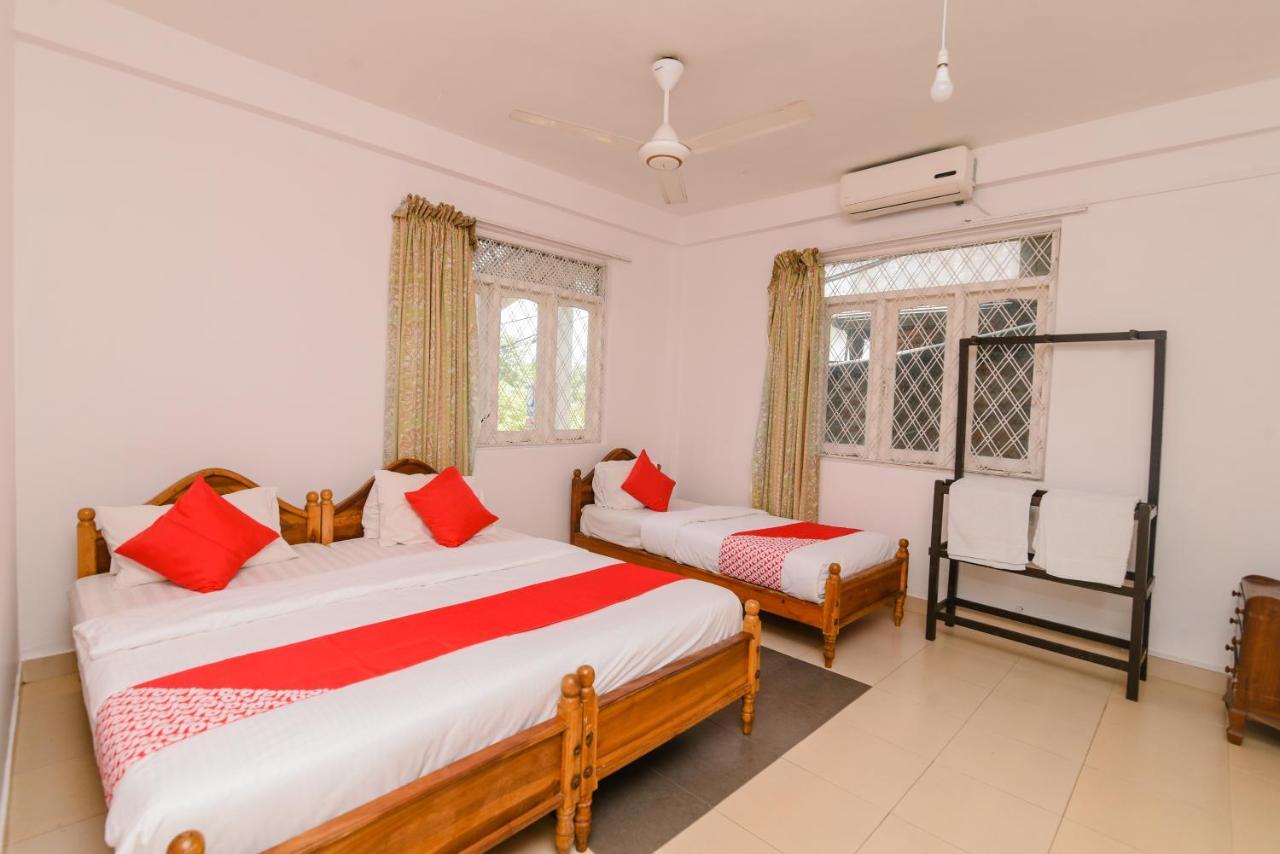 Blue Haven Guest House 康提 外观 照片